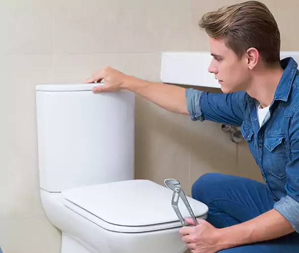 Expert Plumber for Toilet Replacement in Newark, OH: Schedule Affordable Toilet Replacement Services with Us