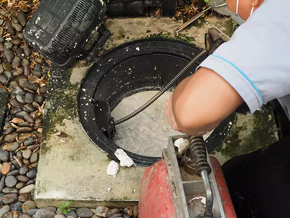 Why Choose Newark Plumbing Pros for Clogged Drain Repair in Newark, OH?