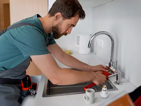 Why Choose Newark Plumbing Pros for Kitchen Sink Installation in Newark, OH?